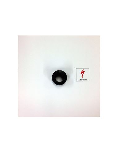 EDC MY18 ROVAL CONTROL SL 29 FRONT LEFT AXLE END CAP FOR 15M