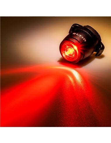 LUZ TRASERA ELTIN FOCUS LED 30 LÚMENES