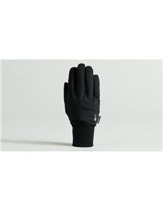 67223-300_APP_SOFTSHELL-DEEP-WINTER-GLOVE-LF-BLK_HERO.jpg